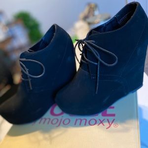 Mojo Moxy Wedge Platform Booties
